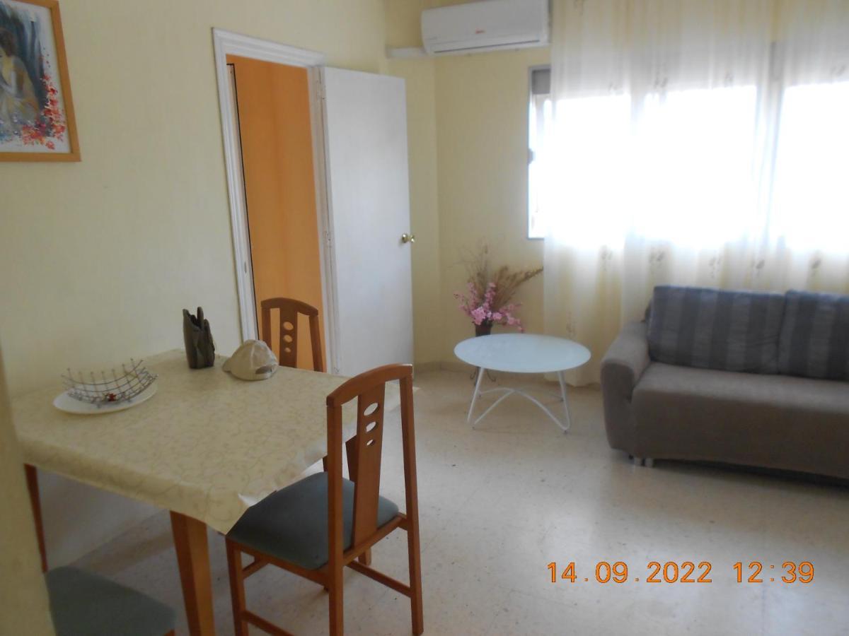 Apartment On The Sea Torrevieja Exterior photo